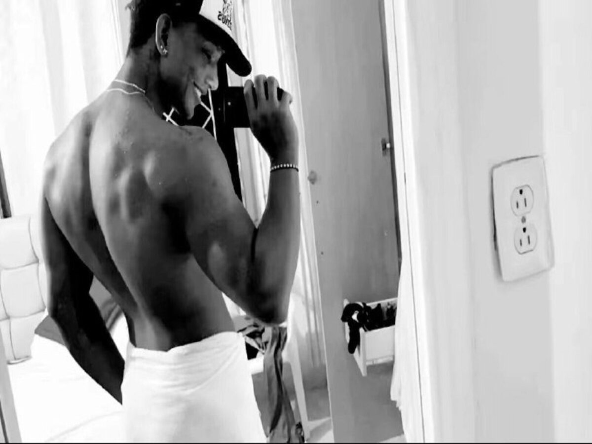 MichaelXtrip Trending Plaatje 9880