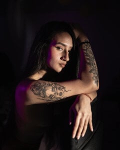 ginebrapurple your sexy girl slika