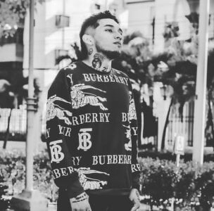 EvanVelvet Public Pic 5