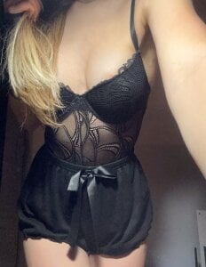 minniebunnyyy kisses Bilde 4