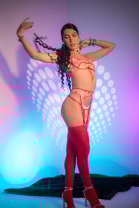 allicemackenzie new look Pic 5