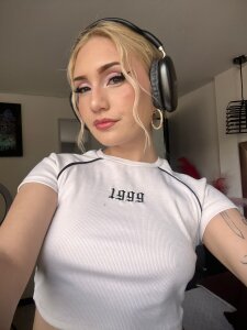 Mariluu_ Your angel Pic 3