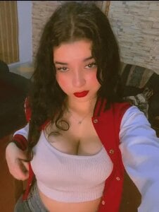 cayla_jonnes Public Pic 6