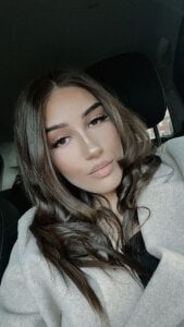 Kimi_Ivy