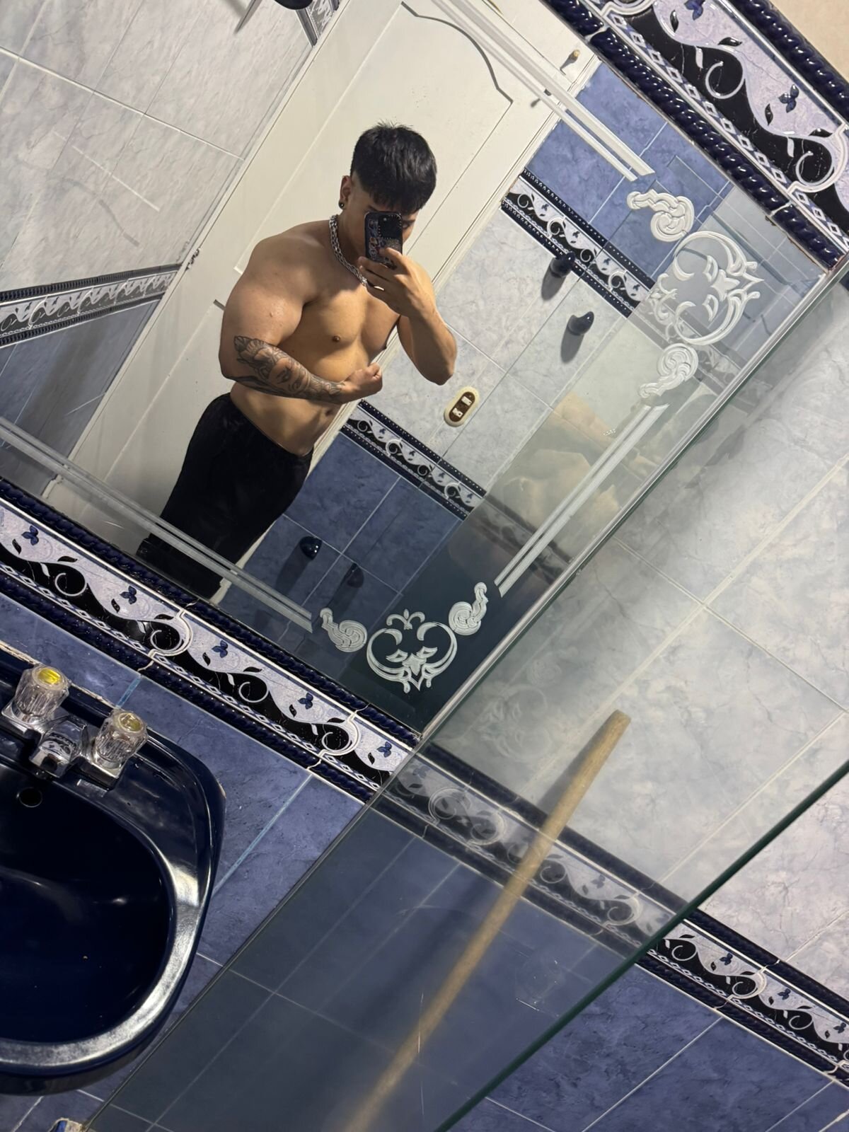 xKevyn Foto en Tendencia 6436