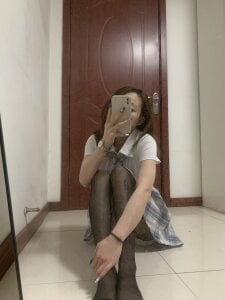 -ruirui 对镜自拍 Pic