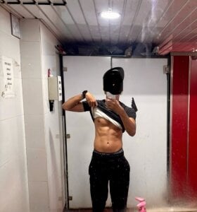 BombaySam78 Public 사진 2