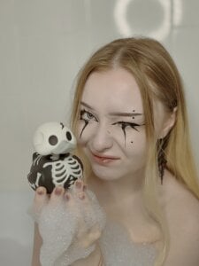 ElswythCovil bath time and duck Foto 3