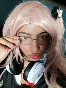 JUNKO PIGTAIL SELFIES od Lovelyamyy  4 snímek