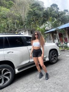 Ramdon Nayah de nayah__  4 photos