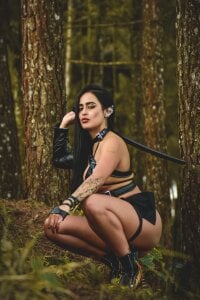 Alexandra_duqueのENCHANTED FOREST 🪾🍃✨の 3枚の写真