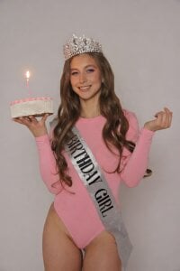 Zdjęcia MissEmilyMiller My Day, My Rules 🎉🔥:  3