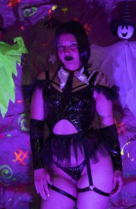 IamBunny_f_w happy halloween Pic 6