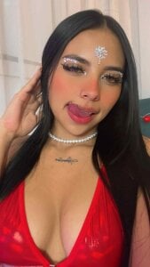 Maddy_Purple Red💋🌹❤️ Pic