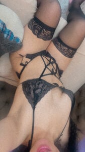 Zoee_Martins Public Gambar 2