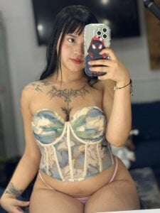 I’m here to ruin your self-control 🔥 de Little_Mayy  7 Imagens