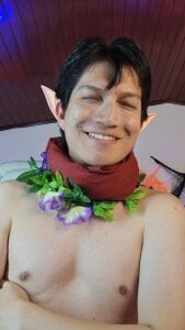 ErossGuy Your elf is ready to you Pic 3