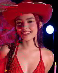 Martinaa_GarciaTRICK AND TREAT 🎃 Bild 7