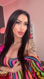 New od Kenzie_Kush  2 snímek