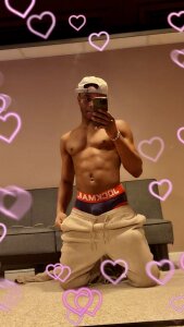 ChemSexxy: Public ( 8 фото)