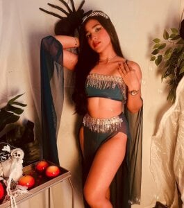 Lia_Mar_ Happy Halloween 🎃🕷️ Pic 4