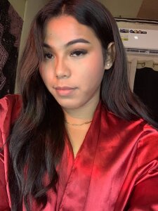 Poppy25_asianhappy Public Pic 3