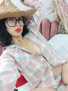 CHIARAJJONESのi Waiting for u in my roomの 6枚の写真