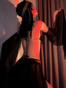 Elli_Lourence Halloween 2025 Pic 2