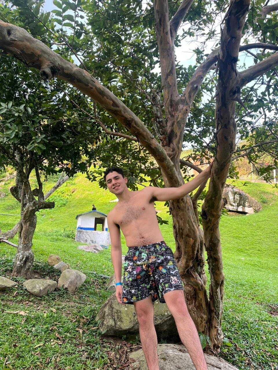 LiamNovak Trendaava kuva 6532