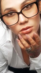 Victoria-swan HEY Gambar 2