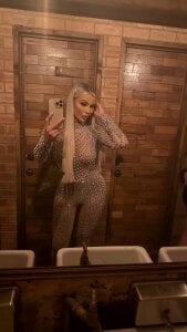 RosieMaexox Public Pic 5