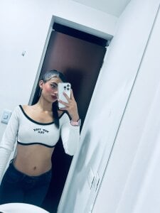 honeyluxe_ Public Pic 4