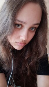 AlesiaTouhey Public Pic 3