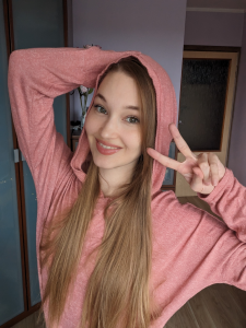 Mira_Shark Home mood Pic 3