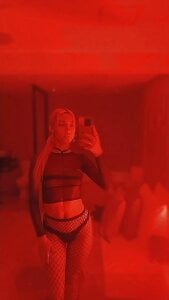 gloomy_sweetness