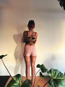 SashaAris Public صورة واحدة|SashaAris Public صورتان|SashaAris Public  صور|SashaAris Public  صورة