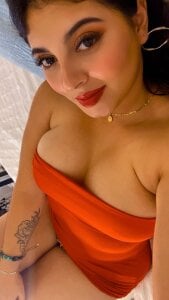 MiiaGreys Public Pic 4