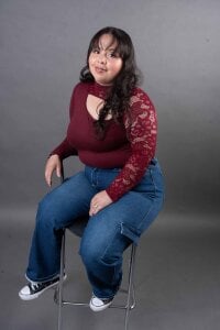 Mabel_Gray: Public ( 7 фото)