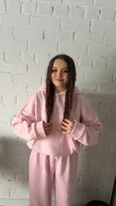 ManyBaumohl Public 사진