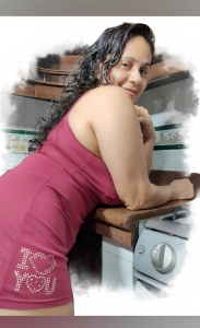 Sharon-Hot77 PHOTOS IN THE KITCHEN Pic 2