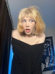 Omg who is it? OOO ITS MEE!!! de CutieTori  Imagens