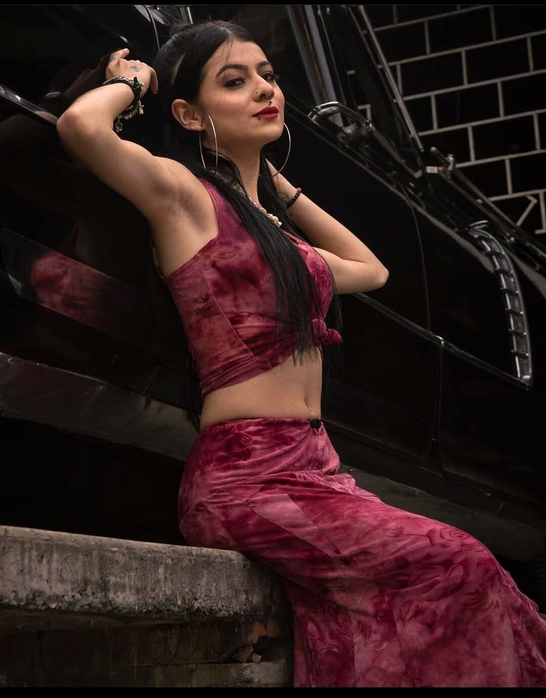 AntonellaEscudero Kiss & Tell 💋 Εικόνα 3