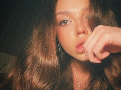 ThomasineVirostko Public รูป  2