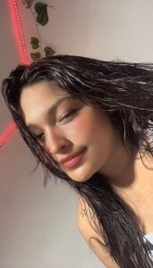 Aurora_Lull me Pic 5