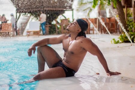 alexj_black_ Public slika 9