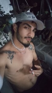 LovexJuxn8Public Bild