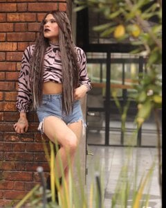 melani_ferraraa_ Public Pic 5