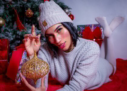 valen_gill MERRY CHRISTMAS Pic 7