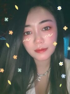 Molly-xiao Public Pic 2