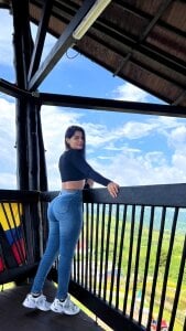 jade_arinna Public Pic 4